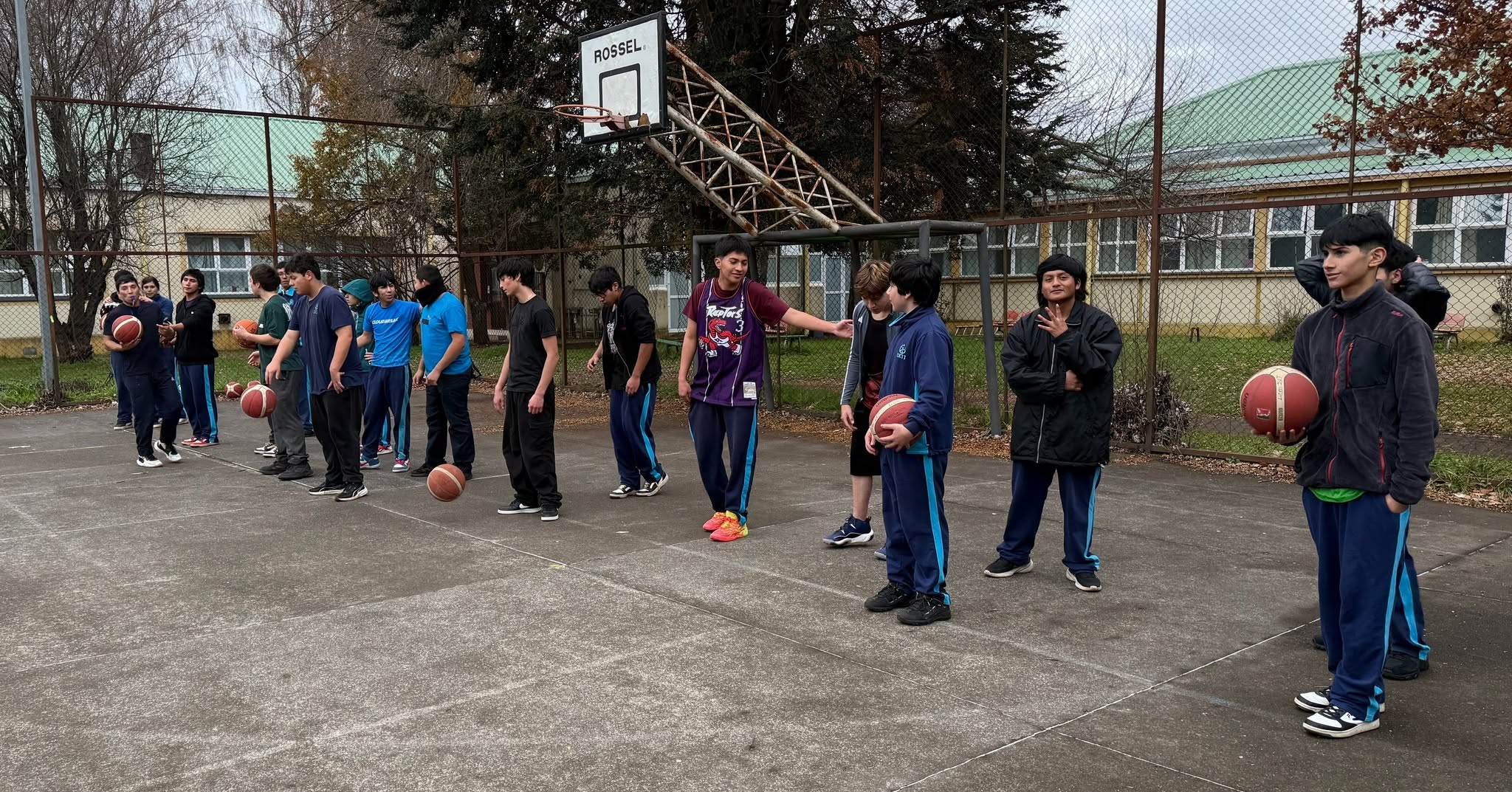 https://ww2.isett.cl/wp-content/uploads/2026/10/img_deportes.jpg